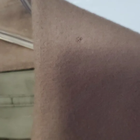 Brooks Brothers trench coat - Picture 15 of 16